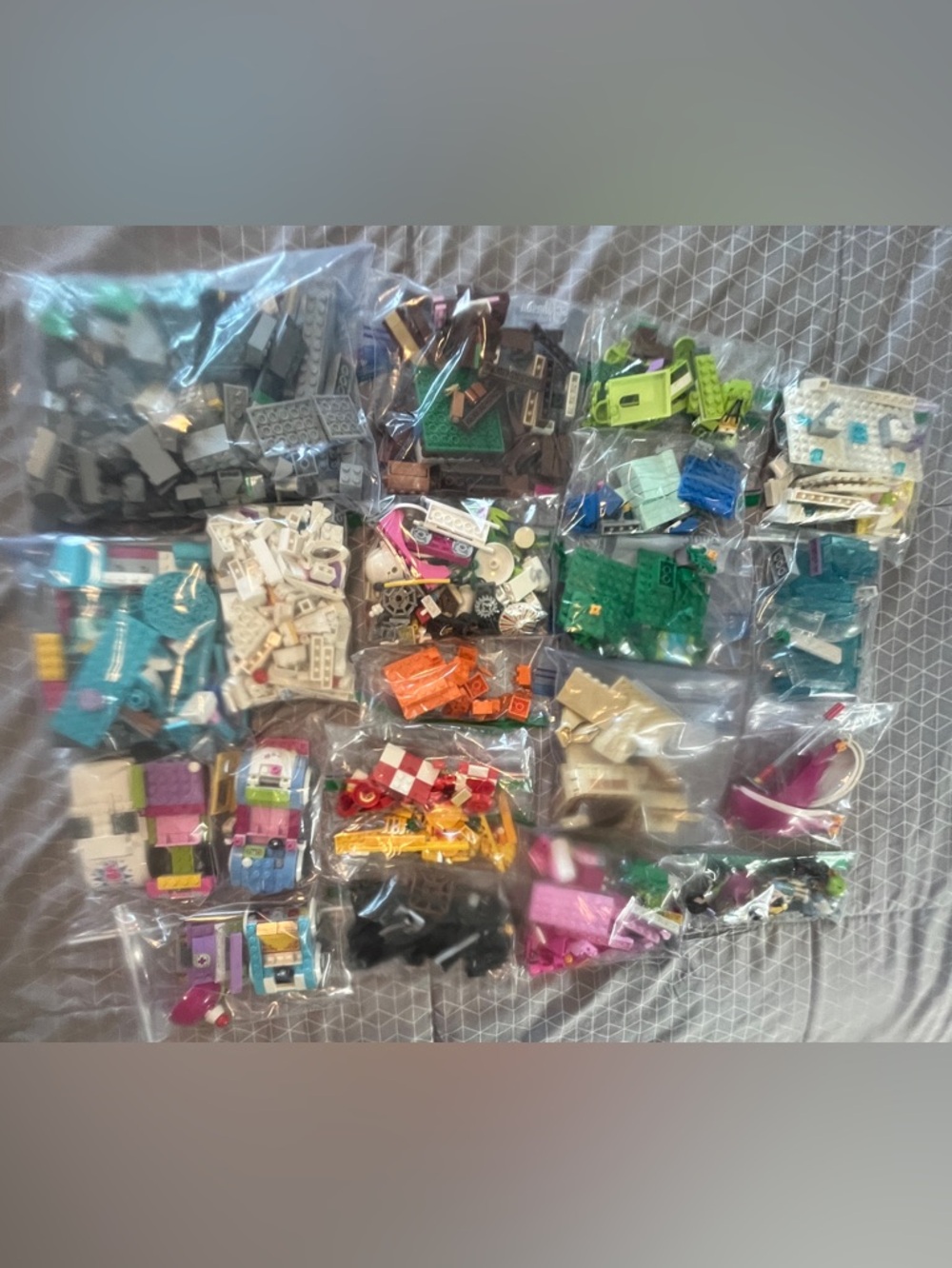LEGOS Lot of Over 5lb box of Bricks, parts, Pieces, Figures, accessories, Etc.